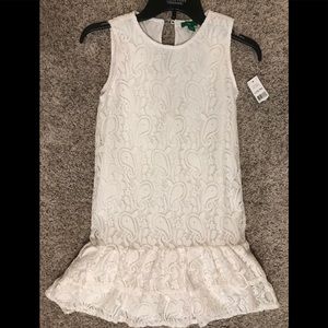 Beautiful while lace dress! Size 12